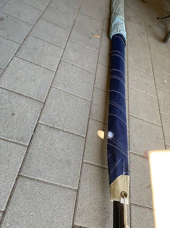 Surfbrett Mast 2x 5m - 1x mit Segeltuch- Halterungen 2x