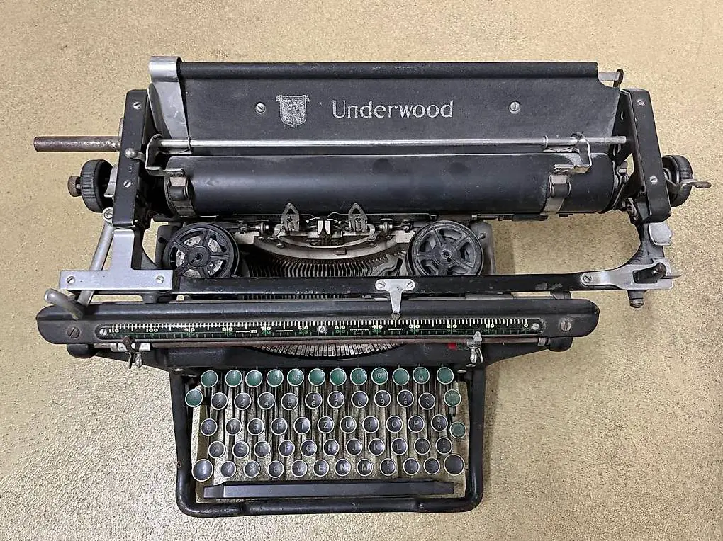 Schreibmaschine Underwood