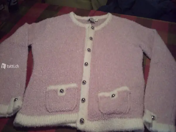 2 Stück Damenjäckli in Grösse 40 und 40-42