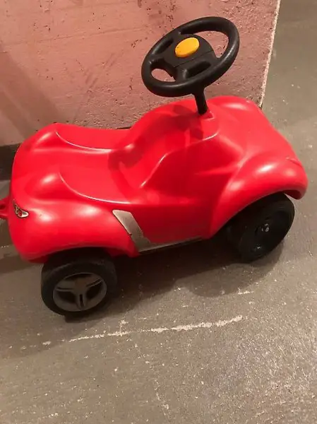 Bobby care rot Mercedes Kinderspielfahrzeug