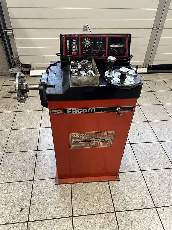 Auswuchtmaschine Facom U88.A