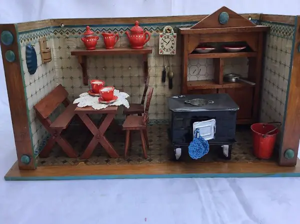  Alte,Antike Mini ?Puppenküche