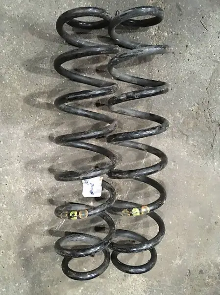  Fahrwerkfedern von VW Polo 9N