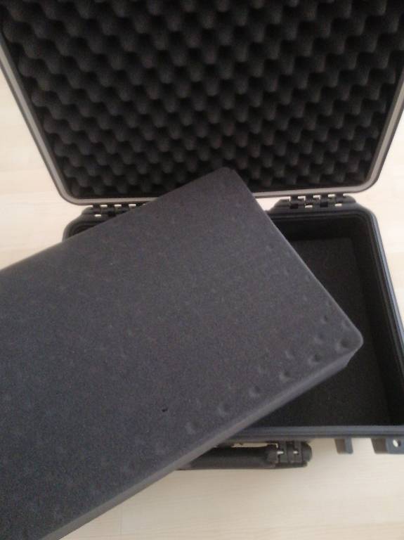 Kunststoffkoffer wasserdicht