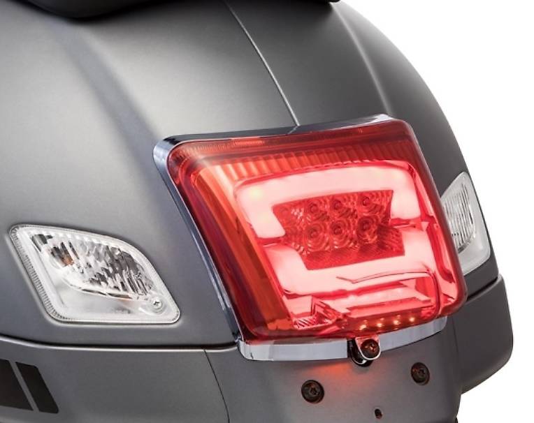 Vespa Supersport Rücklicht LED