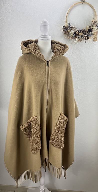 Poncho von Moncler Grösse One Size