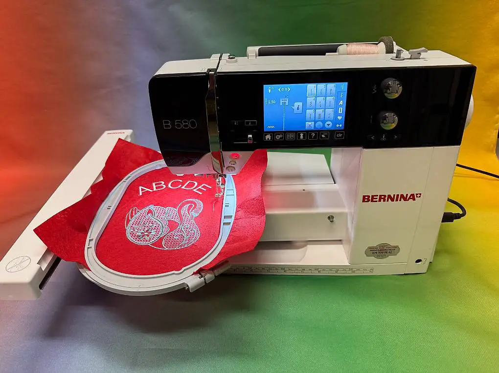 BERNINA 580 Näh- Stickmaschine