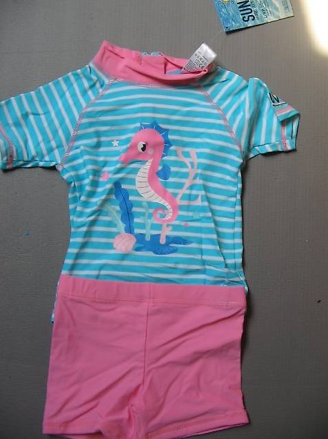 süsser UVP Bade Schutzanzug Sonnenschutz NEU 92 Seepferdchen