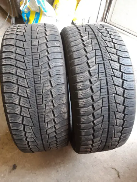 Winterpneu 225/45 R 17