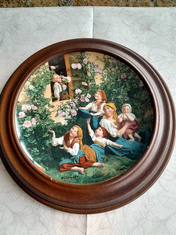 Wandteller mit Rahmen