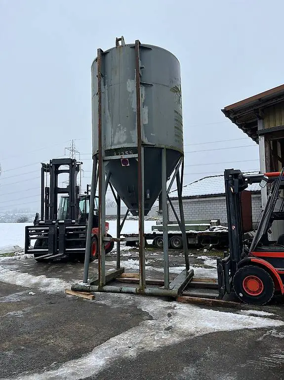 Silo zu verkaufen