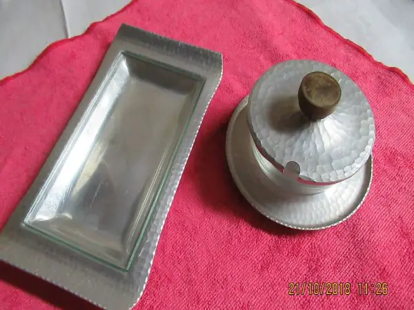  Butterplatte, Konfitürebehälter SIGG SIGAL Handarbeit