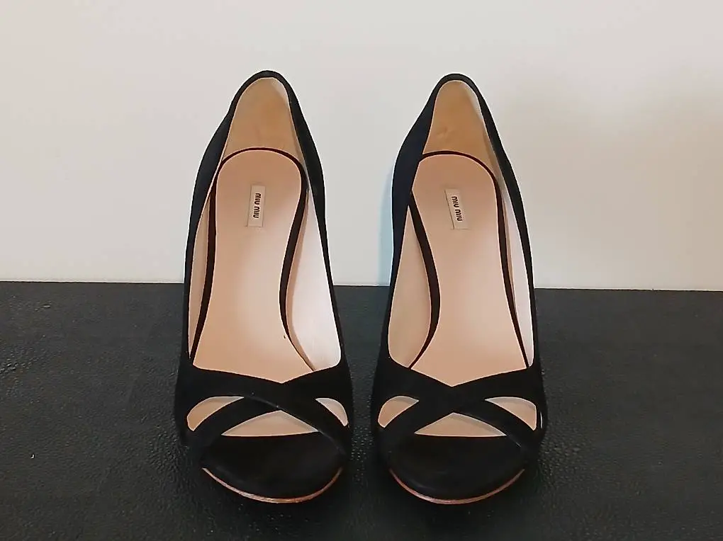 Miu Miu Peep-Toe High Heels Veloursleder Grösse 37.5