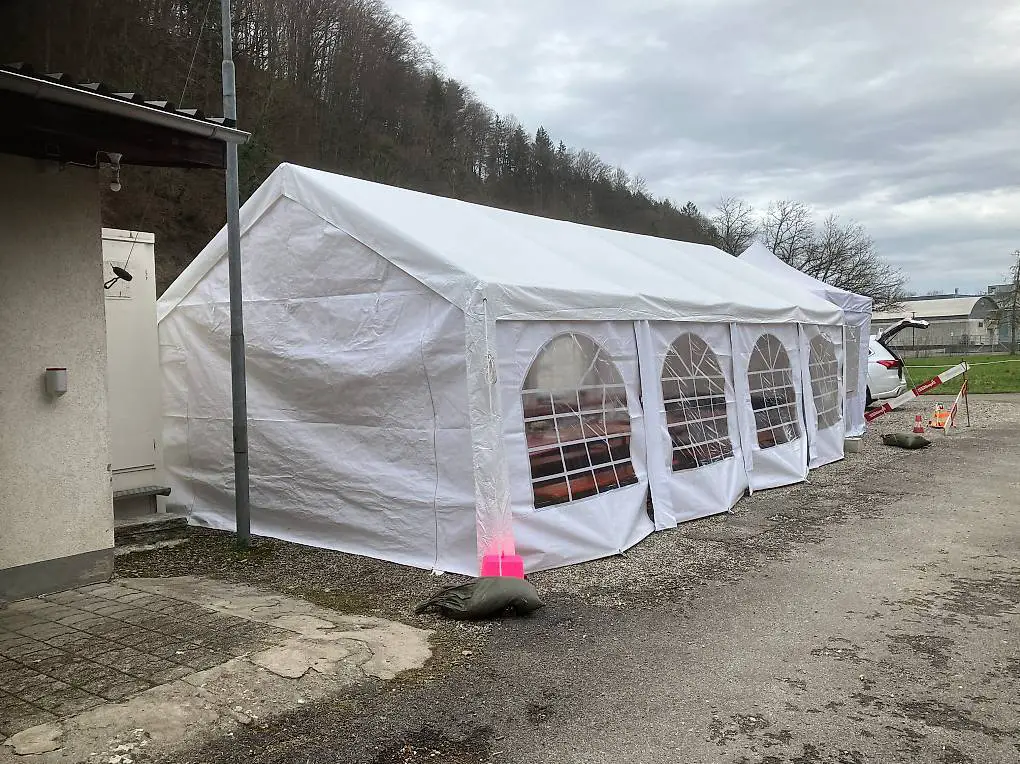 Partyzelt 4 x 8 Meter