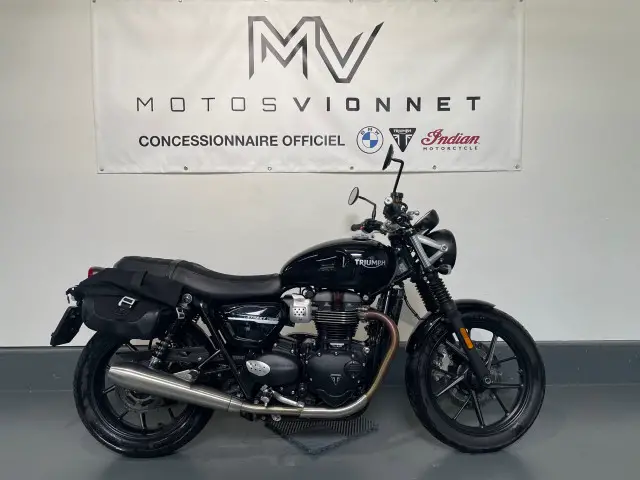 triumph street twin 900