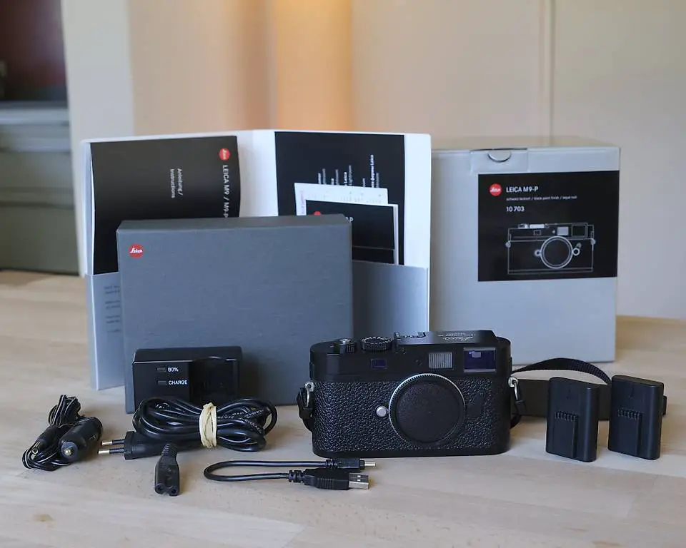 Leica M9P Schwarz lackiert Originalverpackt mit 2 Akkus Neu