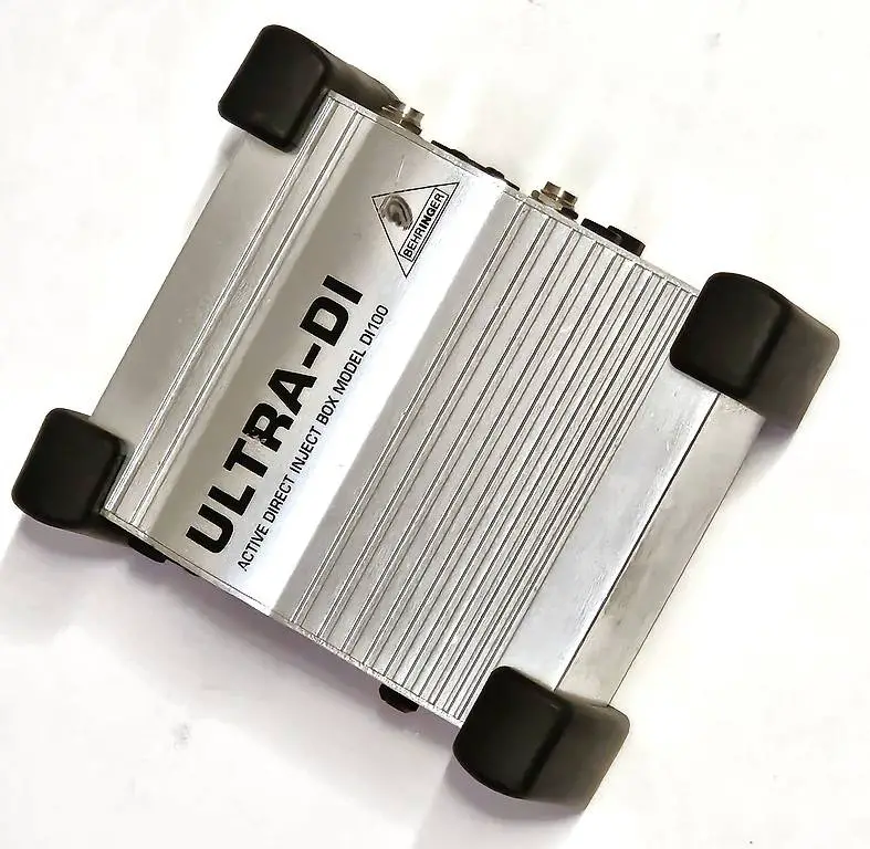 aktive DI-Box BEHRINGER Modell: DI 100 (neuwertig)