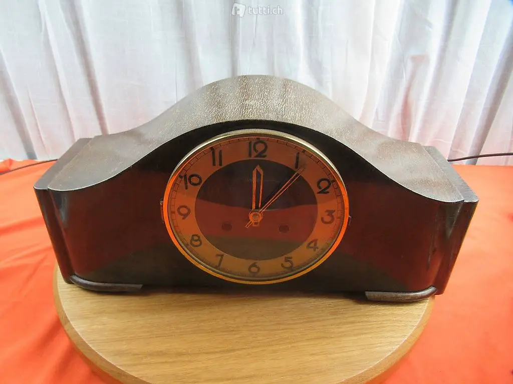  Original Kienzle Tischuhr