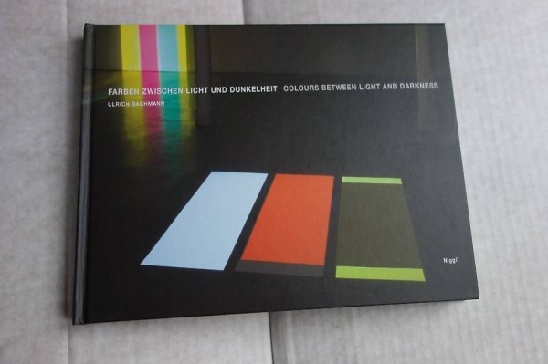Farben zwischen Licht und Dunkelheit,+ CD
