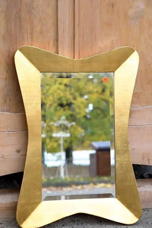 Spiegel goldfarben, geschweift, Facettenschliff