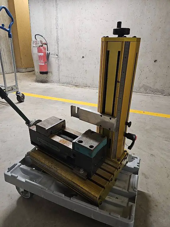 Maschinenschraubstock