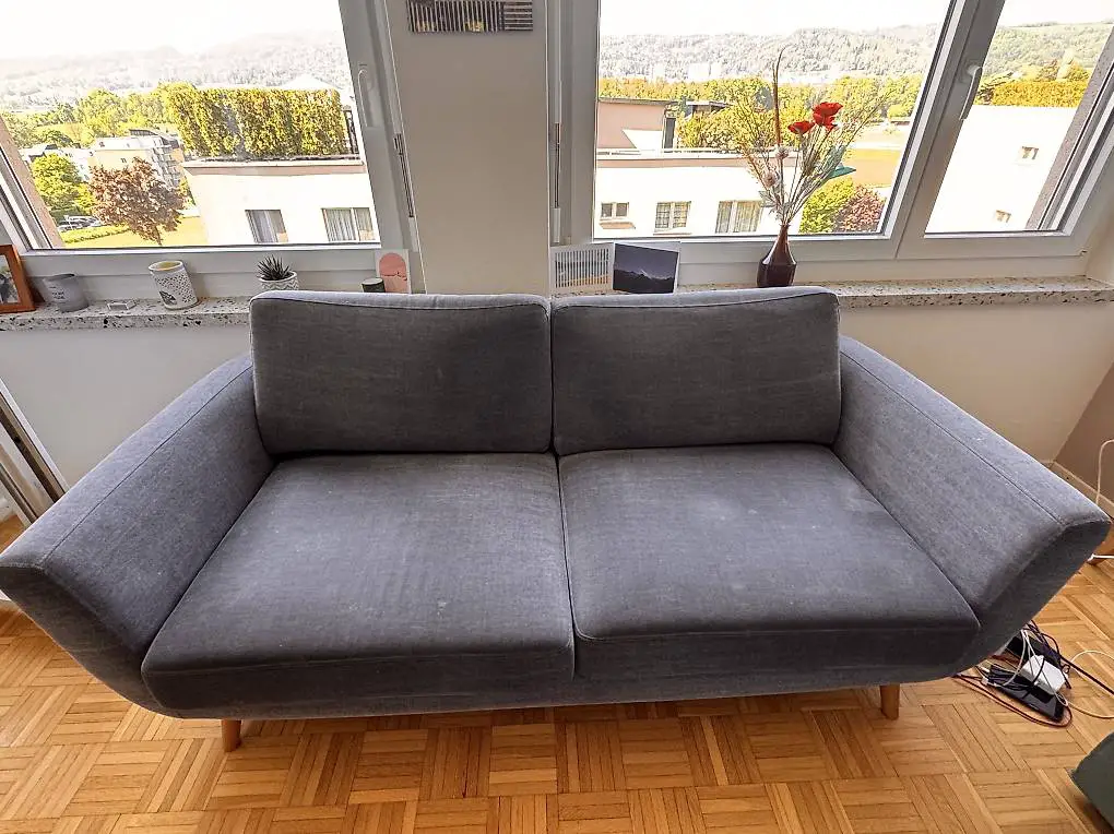 Sofa zu verschenken