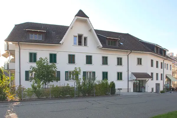 Fachfrau Gesundheit 80 - 100%