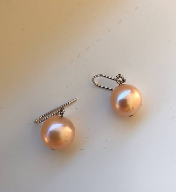 Perlen-Ohrhänger in wunderschönem Rosa