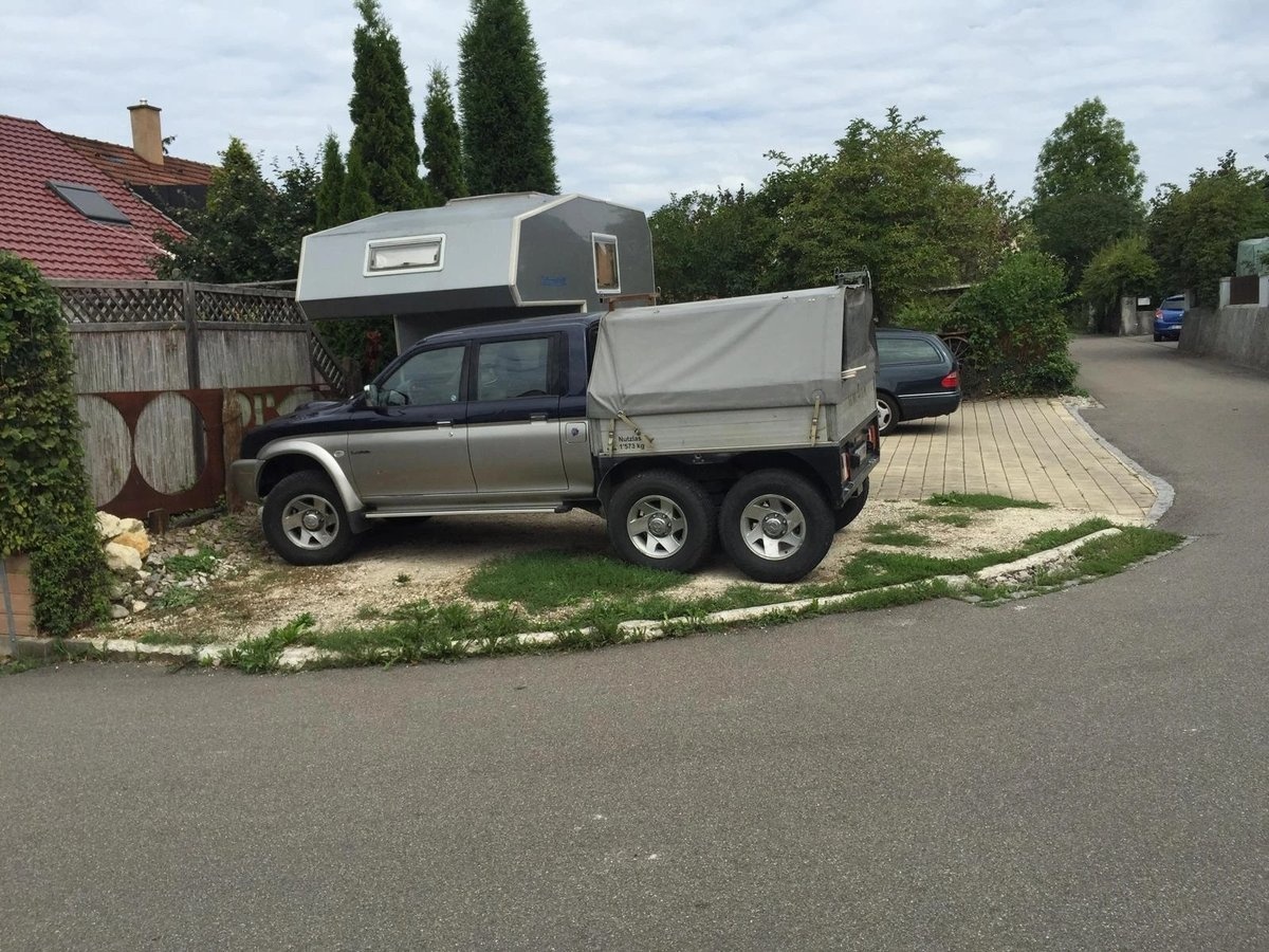 mitsubishi l200 d-cab 2.5 did pick-up