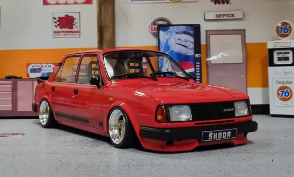 1/18 Skoda 130 LR Umbau Tuning