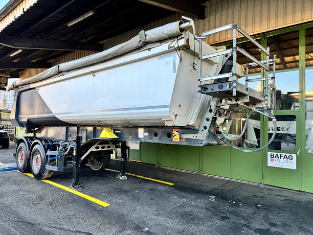 SCHMITZ, SKI 18, Rückwärtskipper