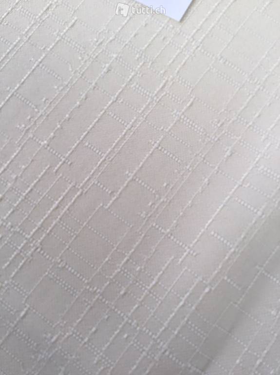 3 Tischtücher mit Fleckenschutz für kleinere Tische