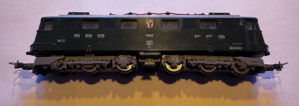 Lima Lokomotive und 5 Wagen