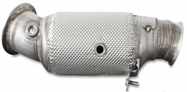  BMW M135i xDrive - HJS DOWNPIPE MIT SPORT-KATALYSATOR