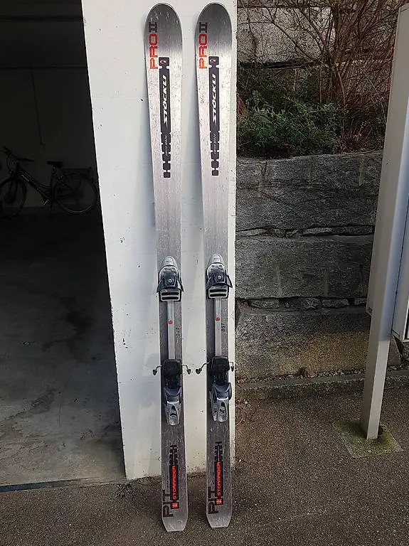 Tourenski STÖCKLI Stormrider Pro II 174cm + Felle inklusiv