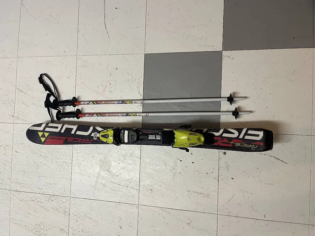 Fischer Ski 100 cm. Mit Stöck
