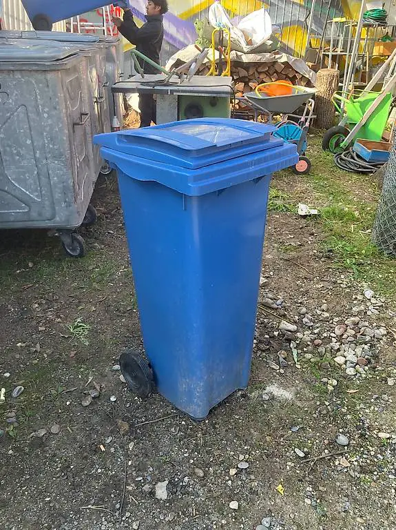 Abfallbehälter 120 - 140 Liter