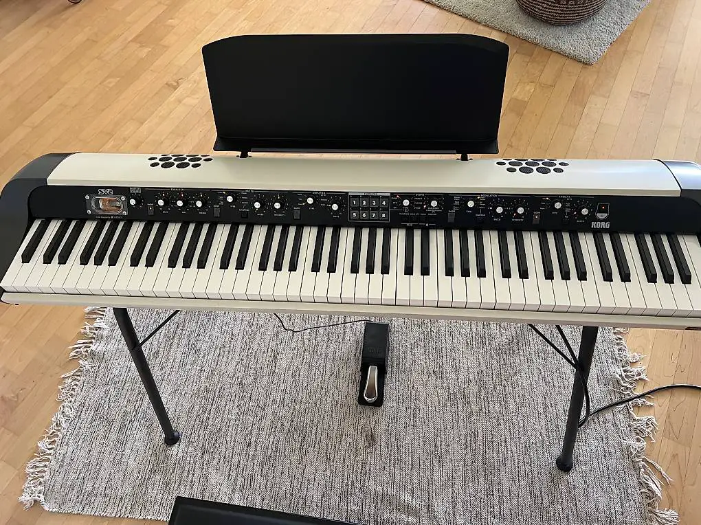 Korg SV-2S 88 E-Piano