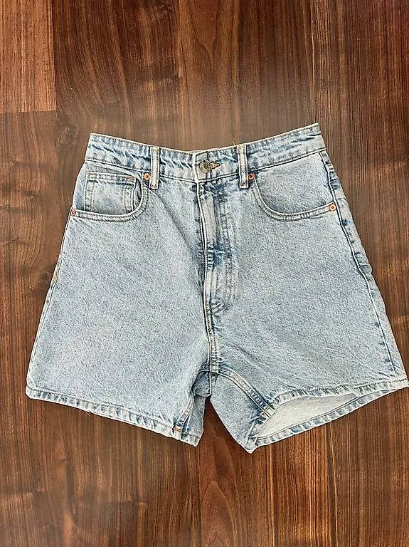 ZARA Jeansshorts, Size 36