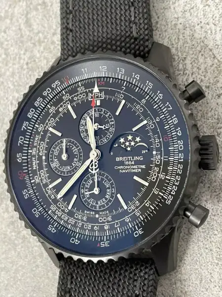 Breitling Navitimer schwarzes Zifferblatt Damenuhr