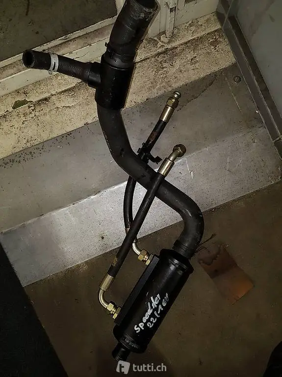 Opel Speedster Ölkühler