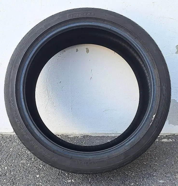 Pirelli P Zero Sommerreifen 2 Stk.