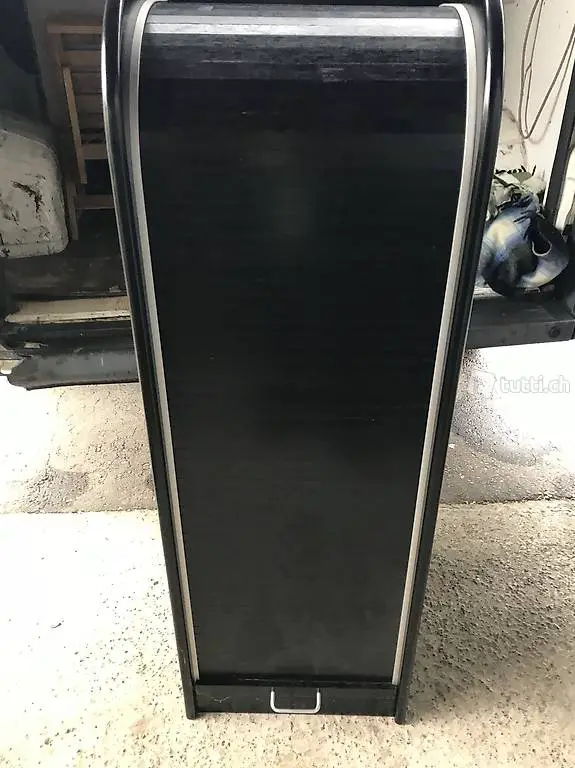  Bürokorpus (Nr 226) mit Roll-Laden