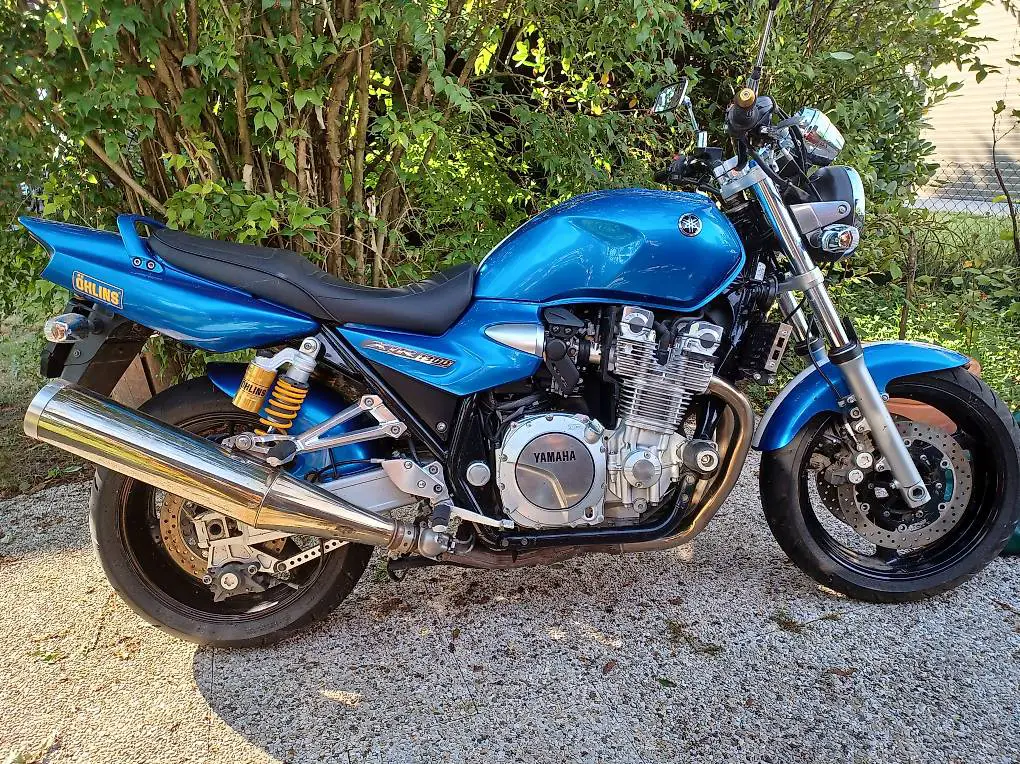 Zu verkaufen ab Platz: Yamaha XJR 1300 Jahrgang 2007