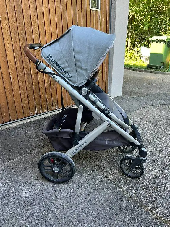 Uppababy Vista V2 Geschwisterwagen in gutem Zustand
