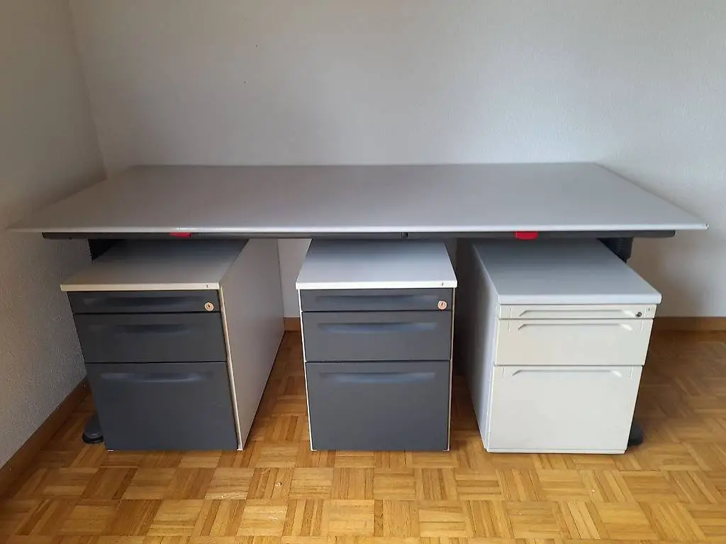 Büromöbel komplett hochqualitativ - Hammerpreis