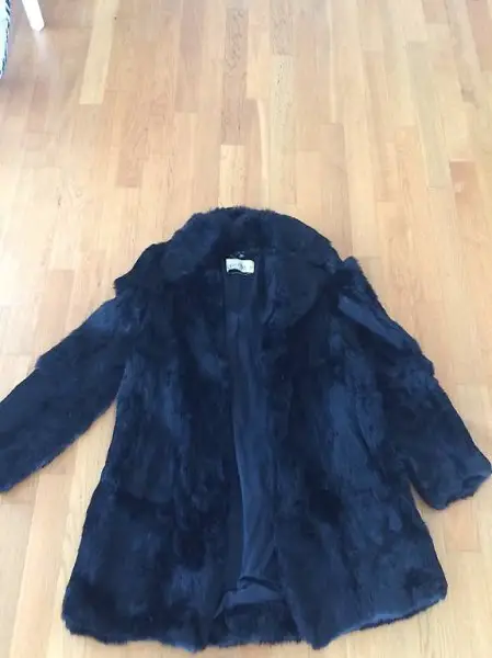 Pelzmantel schwarz 38 Produktion Schweiz top Zustand