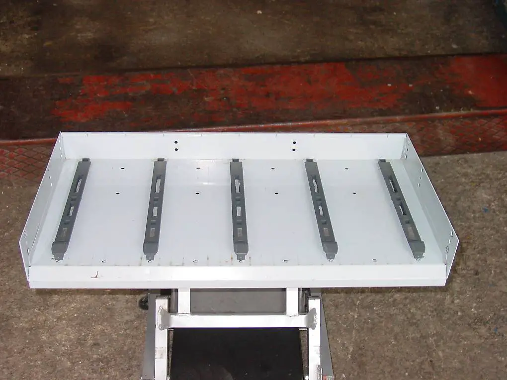 Sortimo Tablar zu Auto Gestell