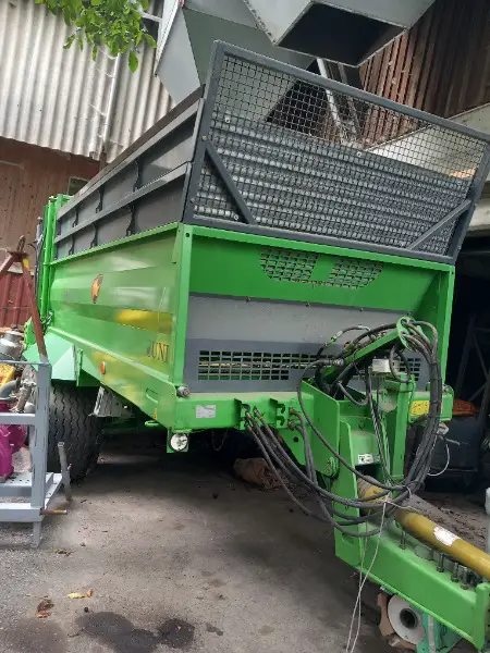 Miststreuer Kompoststreuer