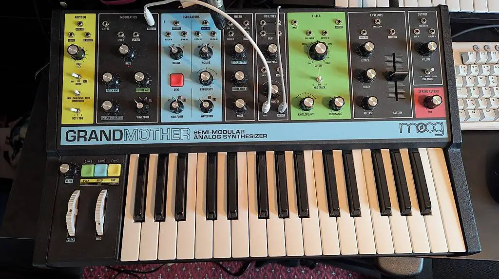 Moog Grandmother wie neu